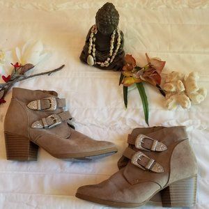 2/$50🌊3/$60 Christian Siriano Ankle Boots